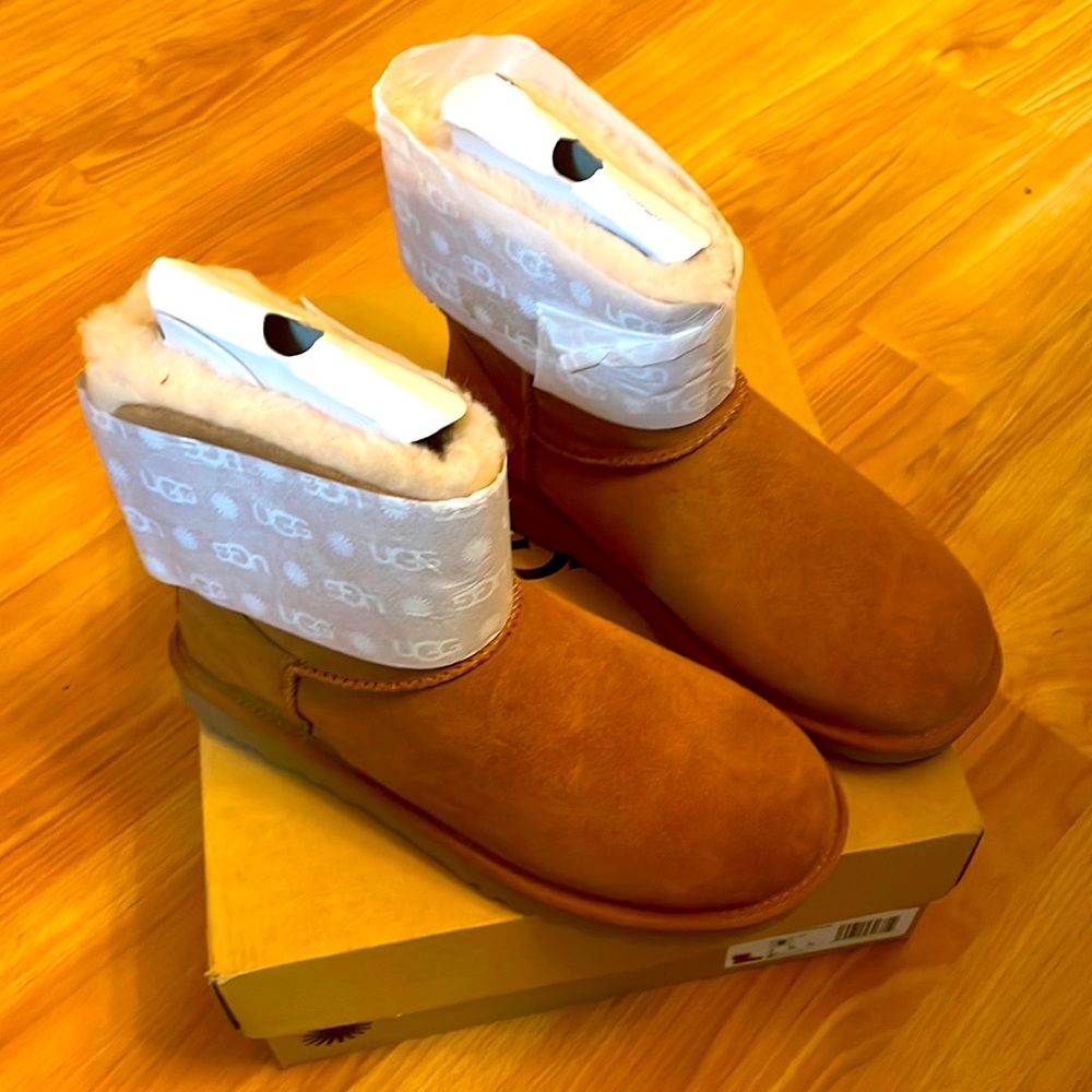 Ugg Bailey Bow Splatter Boots